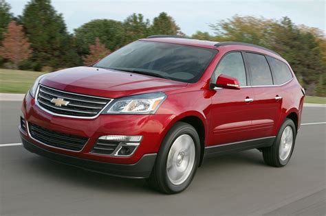 Used 2017 Chevrolet Traverse For Sale Pricing And Features Edmunds