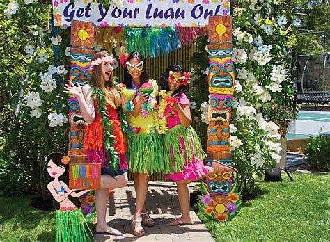 Luau Photo Booth Ideas Hawaiian Party Decorations Luau Photo Booths Hawaiian Luau Party
