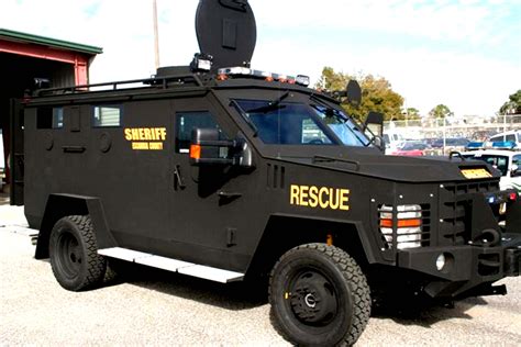 Armored Swat Vehicle 12 Mega