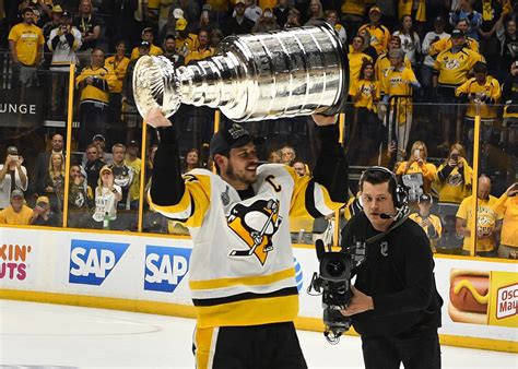 Penguins Repeat To Win Fifth Stanley Cup Defeat Predators 2 0 The