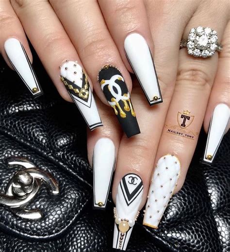 80 Trendy White Acrylic Nails Designs Ideas To Try Page
