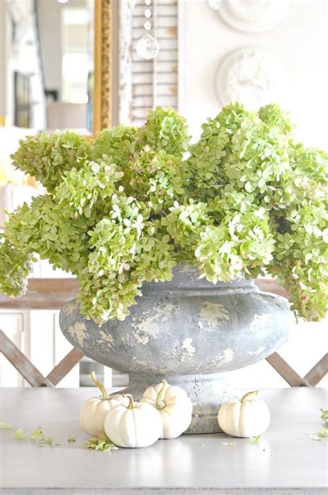 Get inspired to make your porch your new favorite living space with these ideas. DINING ROOM TABLE CENTERPIECE IDEAS - StoneGable