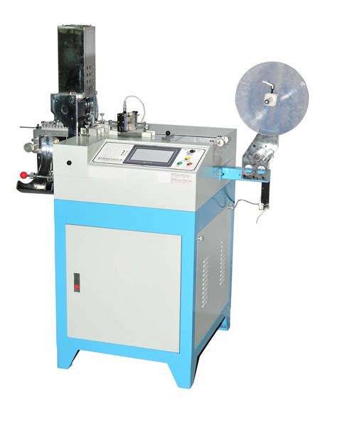 Numerical Controlled High Speed Ultrasonic Printed Label Cutting