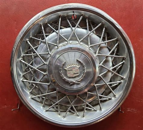 1975 1985 Cadillac Deville Seville Fleetwood 15 Wire Hubcap Wheel