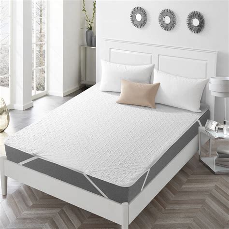 Quilted Fitted Mattress Pad Non Skid Waterproof Fitted Sheet Mattress