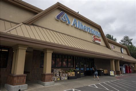 Albertsons Companies Guides For Full Year Profit Ahead Of Expectations
