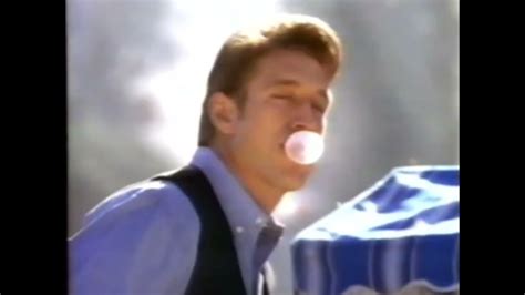 Retro Extra Classic Bubble Gum Commercial 90s Flavor Lasts Longer Youtube