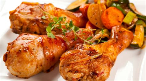 This chicken fried rice has moist and tender chicken with flavorful peas and carrots and long rice cooked together. Fried Chicken HD Wallpapers - Top Free Fried Chicken HD ...