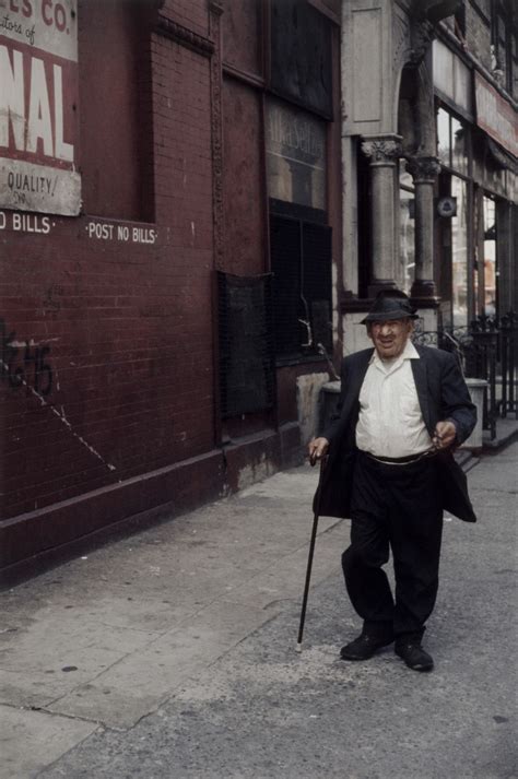 Helen Levitt New York 1977 Moma Helen Levitt Street Photography