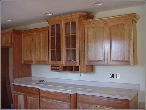 Molding On Kitchen Cabinets Image To U