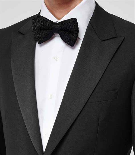 Lyst Reiss Mayfair Peak Lapel Tuxedo In Black For Men