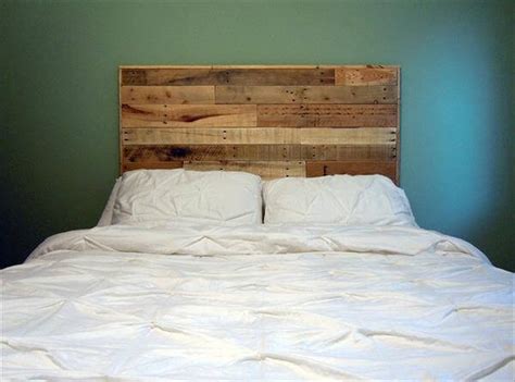Something for everyone · a zillion things home DIY Queen Size Pallet Headboard - 101 Pallets