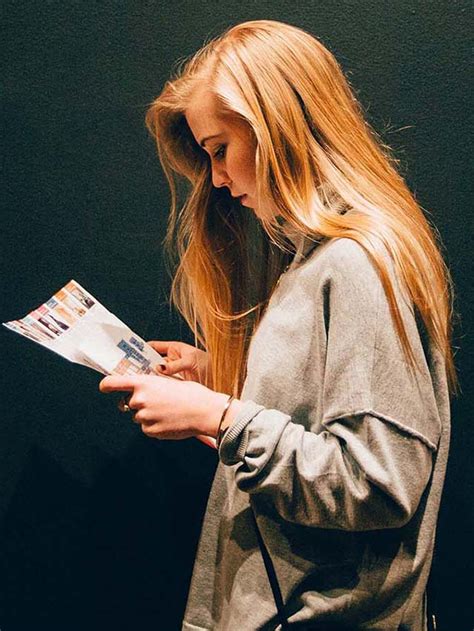 Maybe you would like to learn more about one of these? Kata Mutiara Bahagia Singkat yang Indah (Tap Story) | PosKata