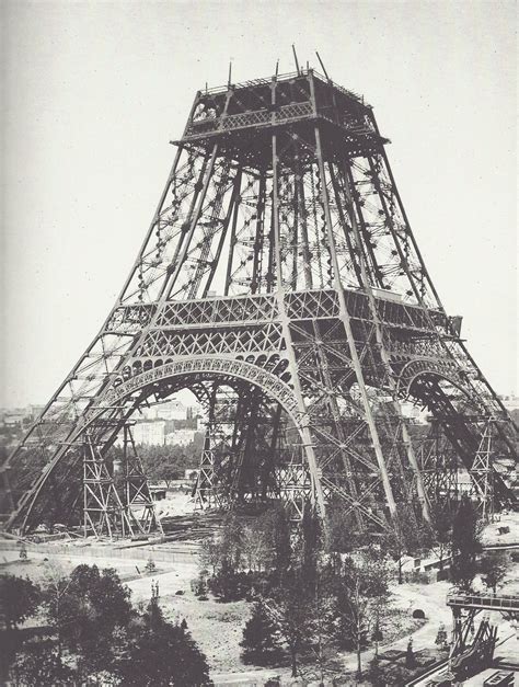 Construction De La Tour Eiffel Photographie Stéréoscopique De Léon Et