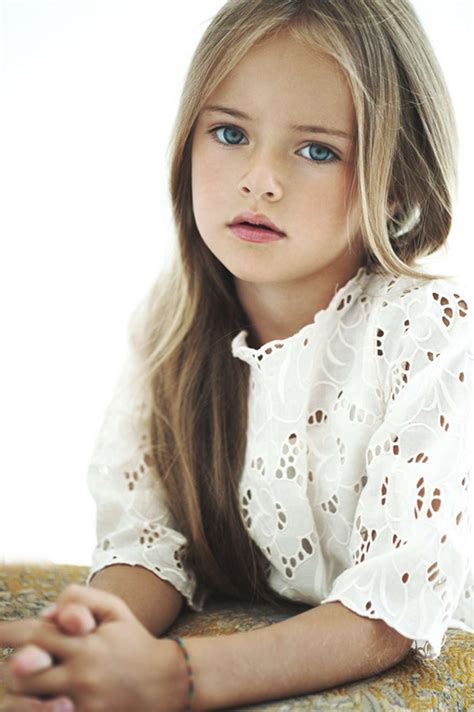 Conheça A Russa De 8 Anos Considerada A Menina Mais Bonita Do Mundo