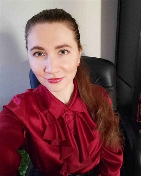 positive feedback from our lovely customer anastasiya avi trying on my new silk blouse from