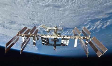 International Space Station Makes Its 100000th Orbit Of The Earth In