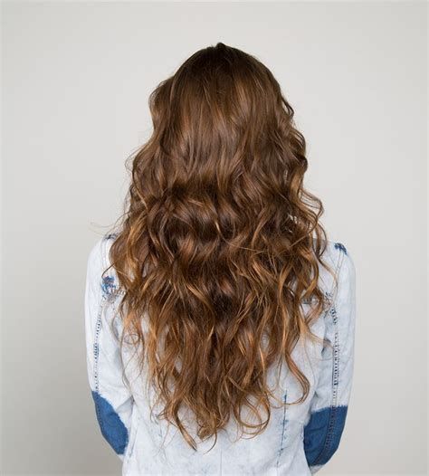 Perfect Beachy Waves Heres How To Get Em In 2020 Permed Hairstyles