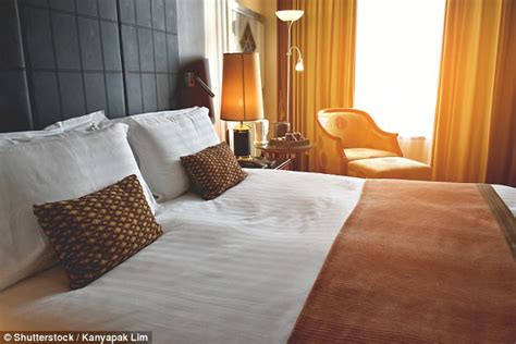 Guests Reveal Bizarre Things They Ve Found In Hotel Rooms Daily Mail