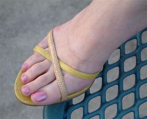 Pretty Toes Flickr Photo Sharing