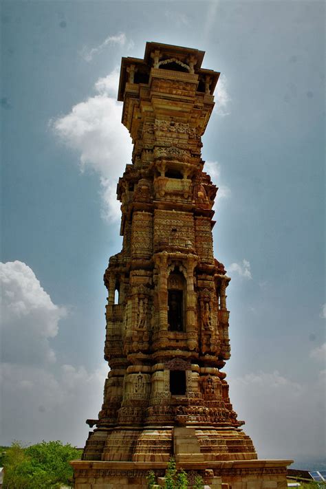 Chittorgarh Fort Rajasthan One Of The Largest Forts In India
