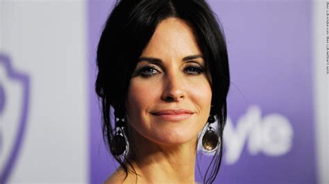 Courteney Cox Pulls A Monica Geller And Recycles A 21 Year Old Dress