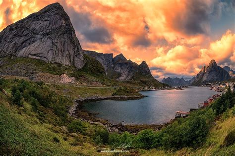 Reine Fire By Eamon Gallagher 500px Lofoten Lofoten Islands Norway