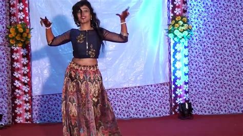 Cham Cham Brides Bhabhi Dance Indian Wedding Dance 2017 Video Dailymotion