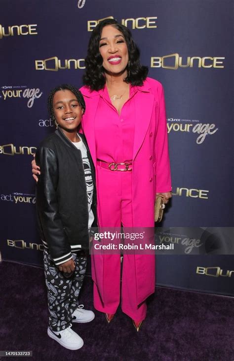 Kym Whitley And Son Joshua Whitley Attend The Official Premiere News Photo Getty Images