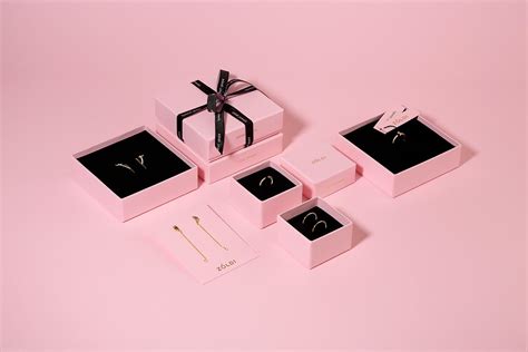 7 Fun Ways To Style Jewelry Packaging This Fall Unique Packaging Design