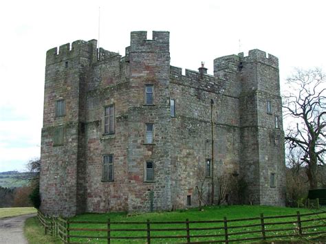 The Castles Towers And Fortified Buildings Of Cumbria Dacre Castle Dacre