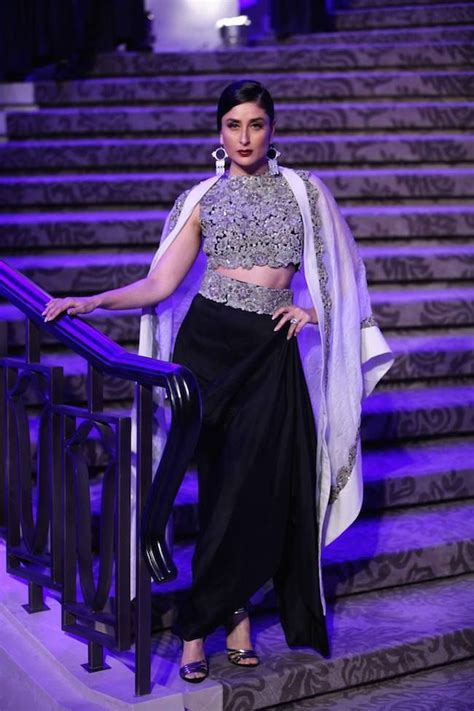 Kareena Kapoor Anamika Khanna Lakmé Fashion Week Summerresort 2015 India Fashion Week