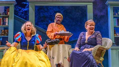 Theater Review Vanya And Sonia And Masha And Spike Theater Seven Days Vermonts
