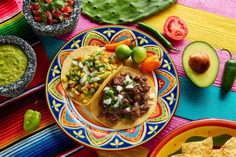 17 Top Mexican Foods And Essential Cooking Ingredients Savoteur