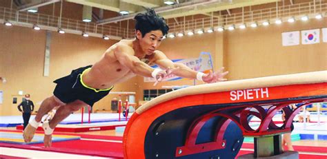 1996 애틀랜타 올림픽 도마 은메달리스트 여홍철 경희대 교수의 딸인 여서정은 '부녀 올림픽 출전'이라는 진기록을 세웠다. 안갯속 도쿄올림픽 향해… 피같은 땀이 흐른다-국민일보