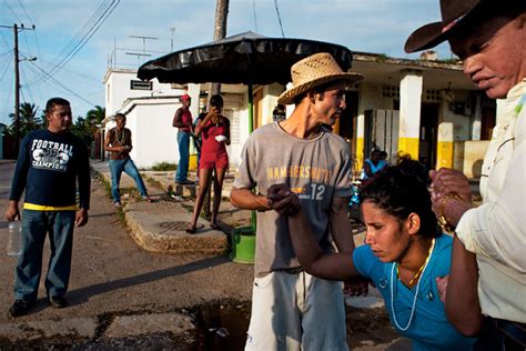 Fotografías Documentales Nuevas Imágenes De Cuba Hoy En Día 13
