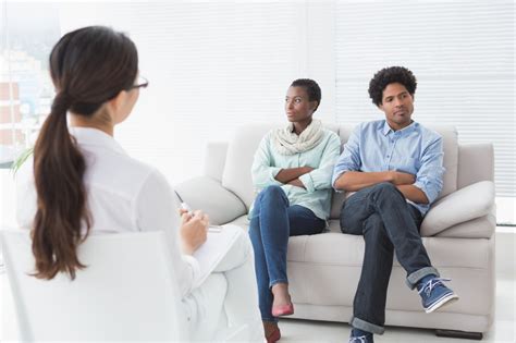6 Common Mistakes People Make When Considering Couples Therapy Come