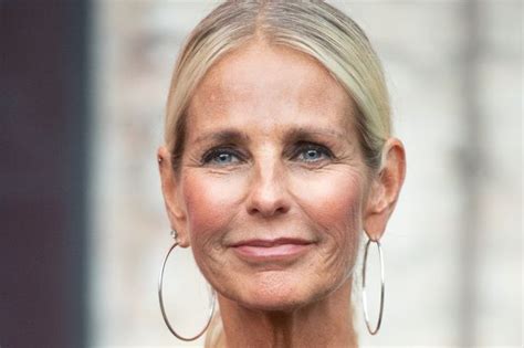 Ulrika Jonsson Flashes The Peace Sign As She Shares A Sexy Selfie From Her Bed Mirror Online