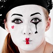 Dann tauscht euch hier in. Anschauliche Schminktipps für Fasching, Karneval & Halloween - maskworld.com
