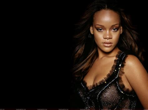 Rihanna Hot Wallpapers Hd ~ Fun Hungama