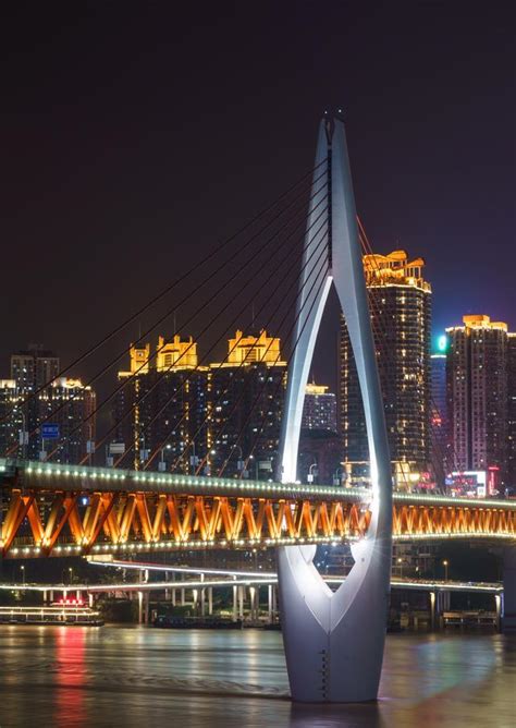 摄影胜地！重庆千厮门大桥、洪崖洞，拍出属于你的城市风光大片
