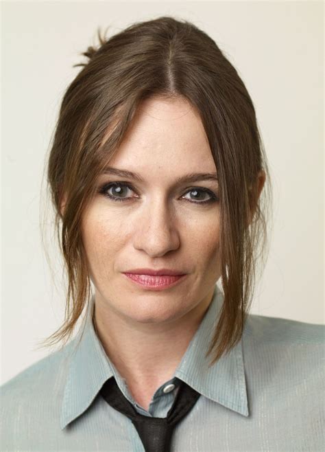 Pin By River Rose On Female Actors Emily Mortimer Celebrities Female Emily