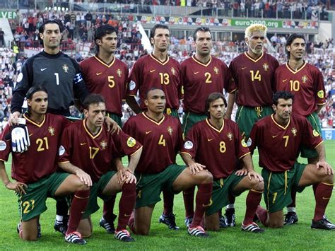 Their first tournament was in 1984, and they have survived the first round in every edition they've participated in. Euro 2000 | Portugal, Pontões, Sport lisboa e benfica