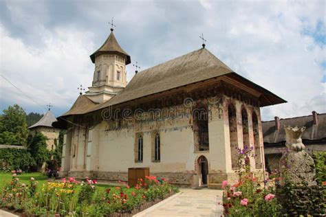 Monasterio De Moldovita El Condado De Suceava Rumania Imagen De