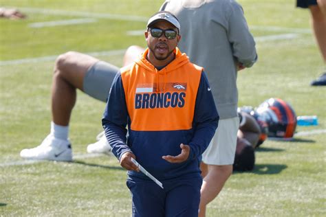 Denver Broncos Rising Star Coach Christian Parker Chosen For Nfl Coach