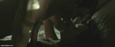 Katharine Isabelle Nude The Fappening Photo Fappeningbook