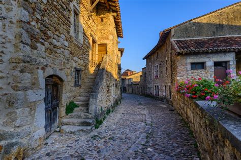 Les 16 Plus Beaux Villages Dauvergne Rhône Alpes