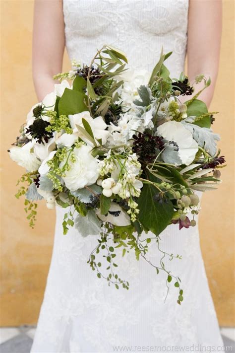 Spring 2015 Picking The Perfect Bouquet Southern Bride