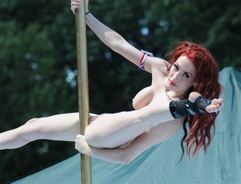 Nude Pole Dancer Nudes A Poppin 2013 Swingers Blog Swinger Blog