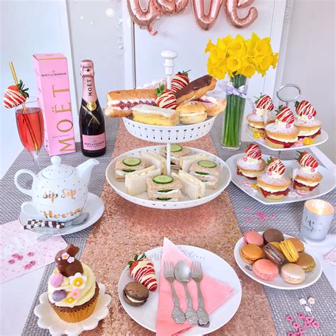 Make sauces, drinks, and dips 48 hours in advance.many of these foods — especially dips, spreads, and sauces — need a bit of time to mingle for the best flavor. From @itslittlelauren instagram | Afternoon tea, Tea party ...